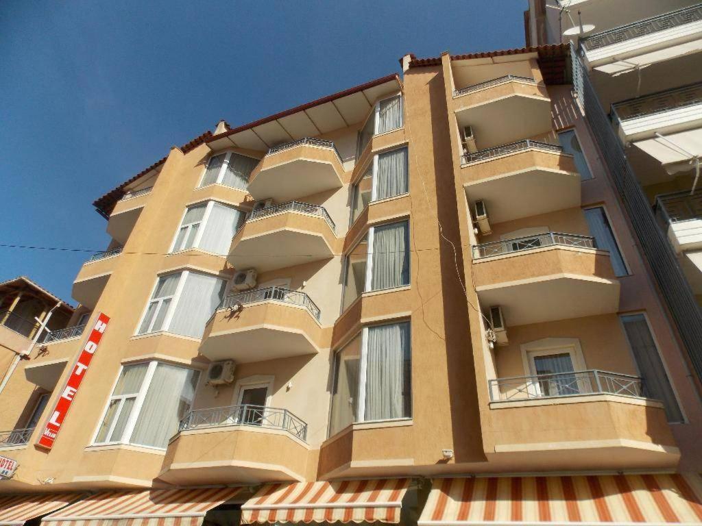 Oda'S Room Sarandë Buitenkant foto
