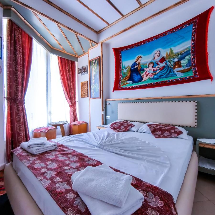 Oda'S Room Sarandë Buitenkant foto