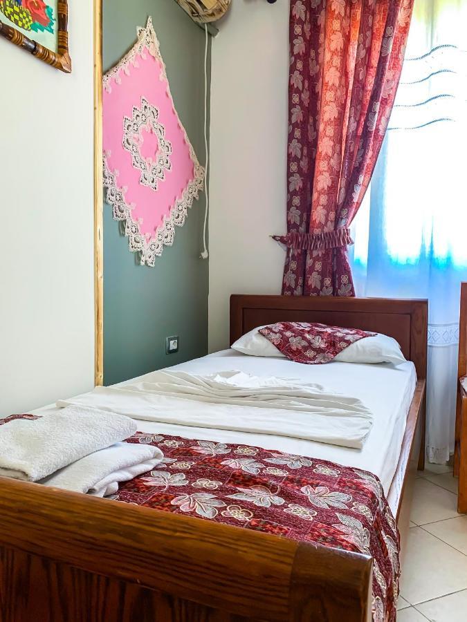 Oda'S Room Sarandë Buitenkant foto