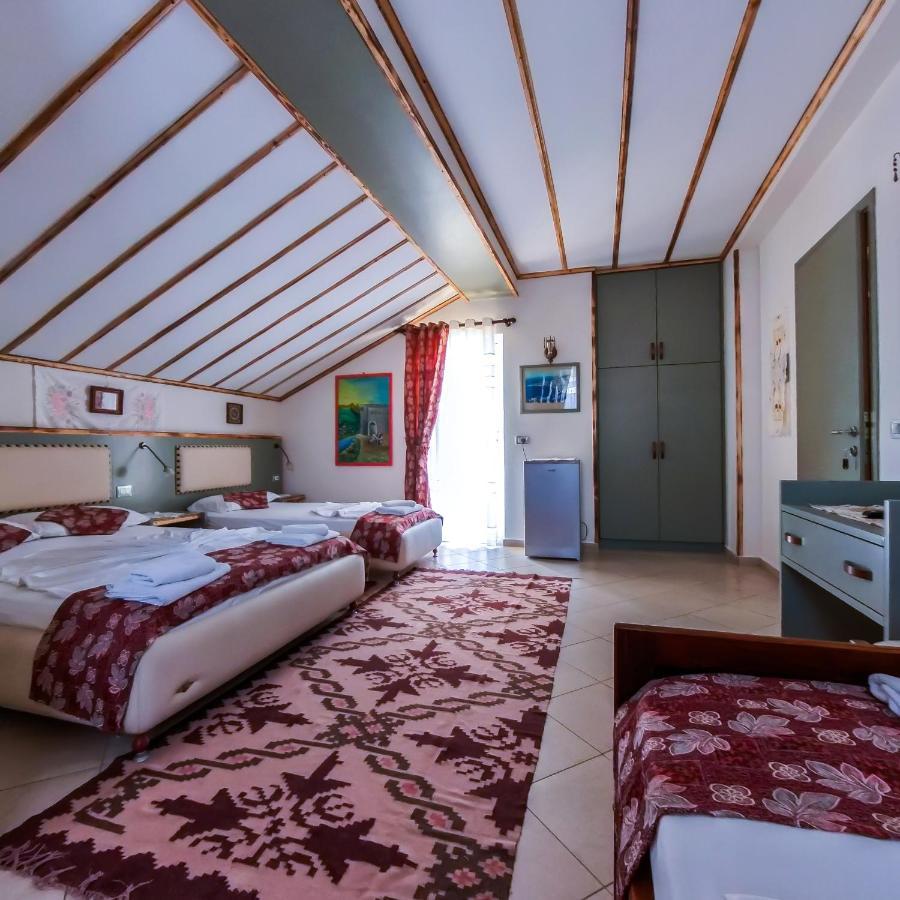 Oda'S Room Sarandë Buitenkant foto